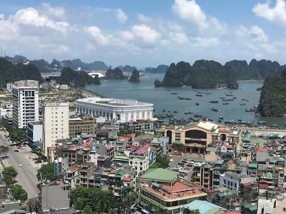 Dc Hạ Long